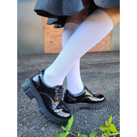 White plain knee high socks